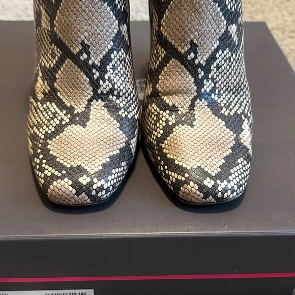 Vince Camuto Diannia Snake Print Ankle Boots - Picture 2 of 6